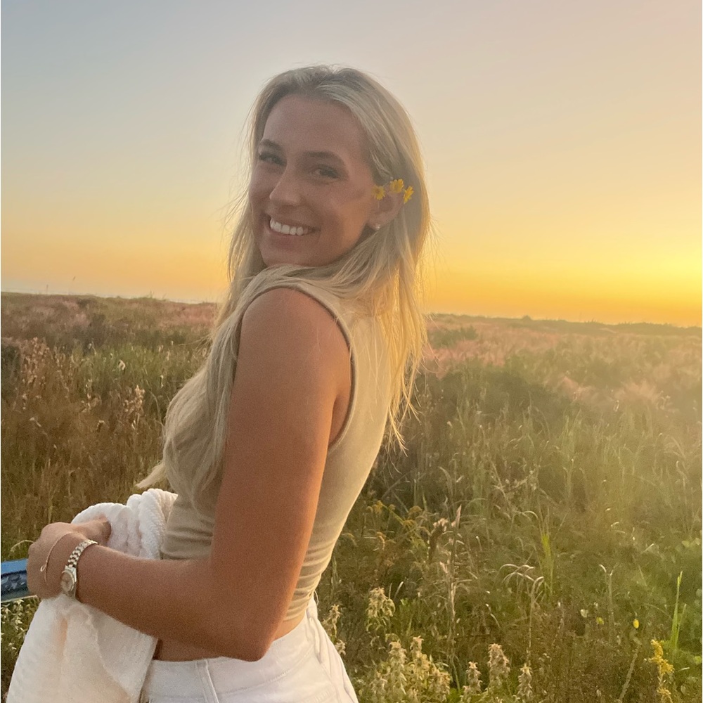 Meet your Posher, Kaylie